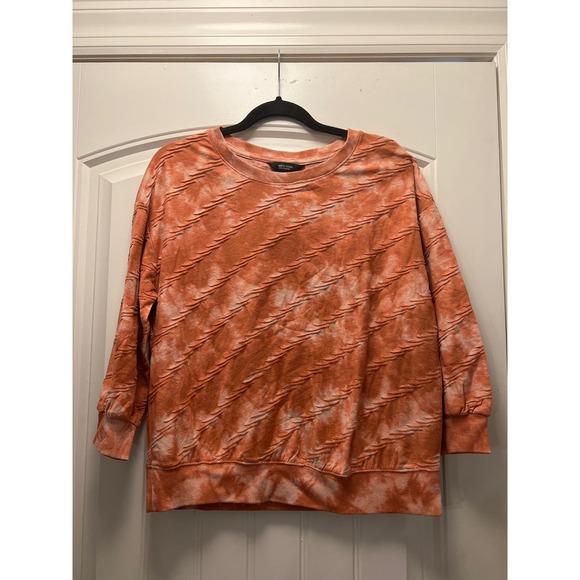 Simply Vera Women’s Tie Dye Textured Crewneck Sweatshirt Top Size M Orange‎ - Picture 1 of 3